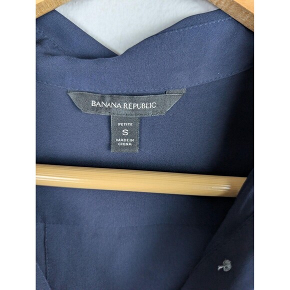 Banana Republic Shirt Womens Small Petite Silk Sleeveless Button Up Top - Picture 3 of 8